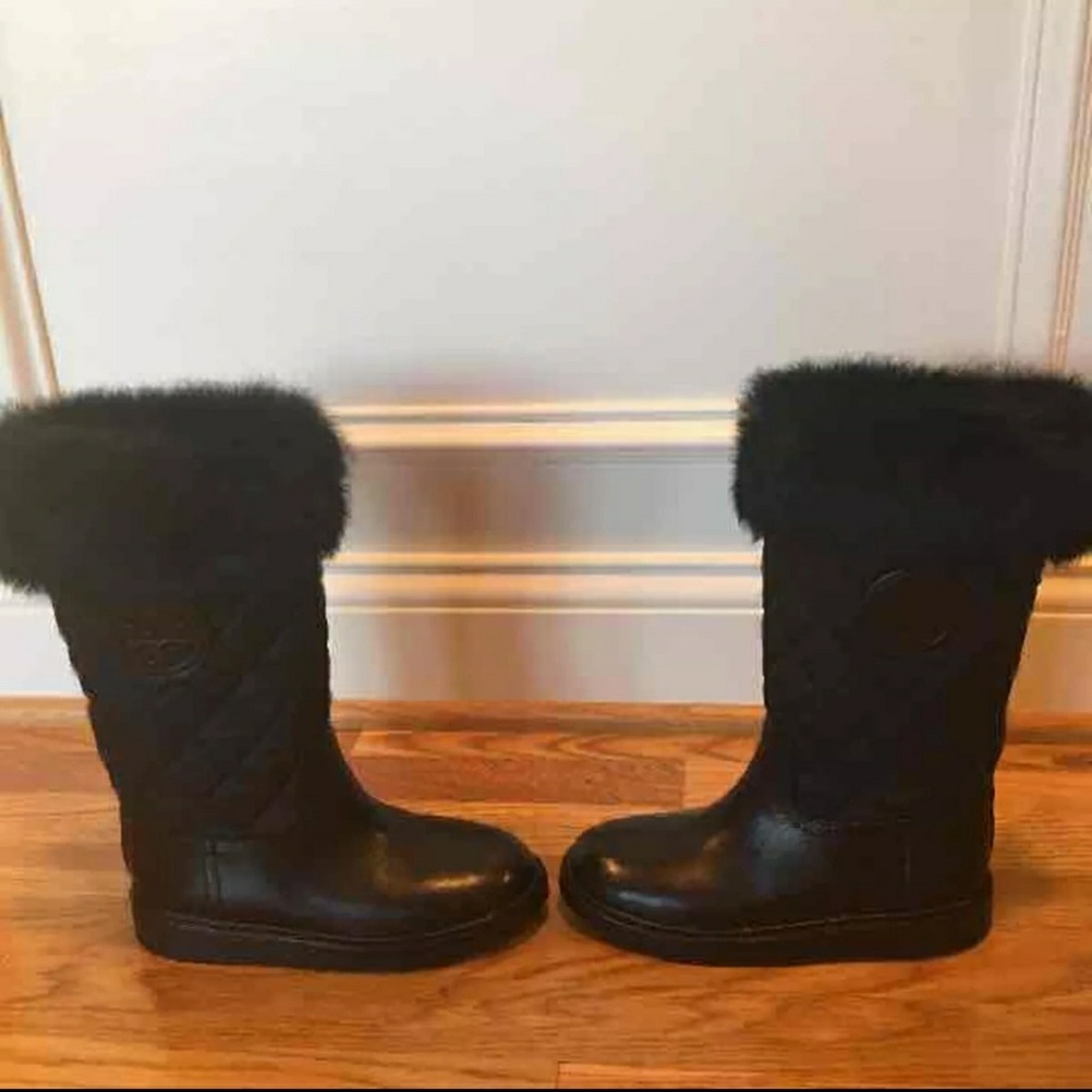 HP (12.20.2018): Tory Burch Joey Boots - Picture 2 of 6